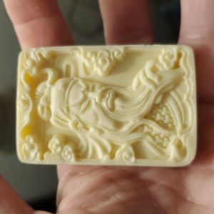 New Natural White Tridacna Hand Carved Guan Yu Pendant Amulet.